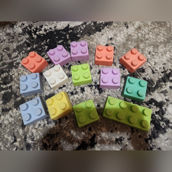 Infantino Super Soft 1st Building Blocks Easy To Grip, Teethable & BPA-Free - Picture 4 of 5